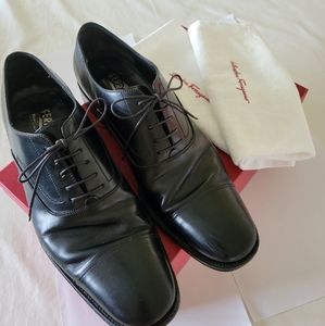 Authentic Ferragamo Men's Dress Shoes 9 1/2 Black